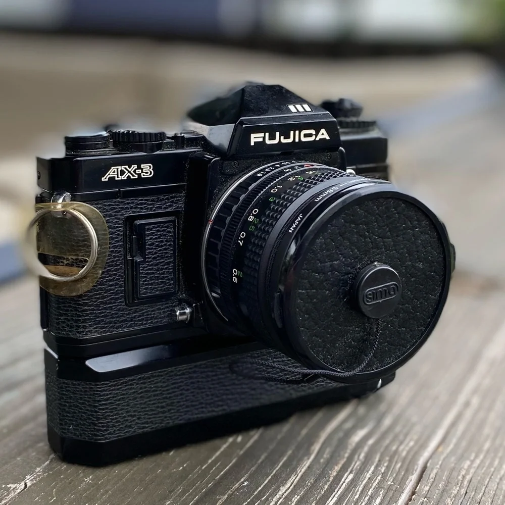 Fujica AX-3 35mm Camera - Picture 1 of 4